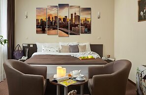 Atlantic Hotel