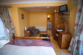 Evergreen B&B