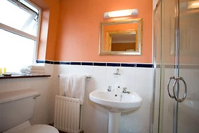 Evergreen B&B