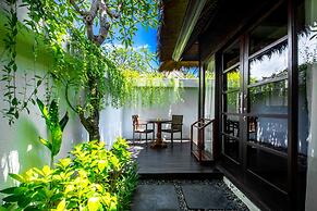 Lembongan Beach Club and Resort