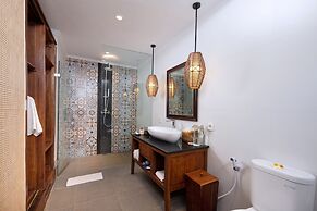 Lembongan Beach Club and Resort