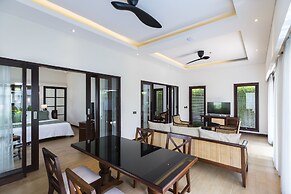 Lembongan Beach Club and Resort