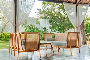 Lembongan Beach Club and Resort