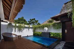 Lembongan Beach Club and Resort
