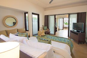 Lembongan Beach Club and Resort