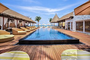 Lembongan Beach Club and Resort