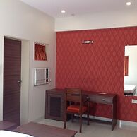 Pals Hotel
