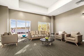 Quest Albury On Townsend