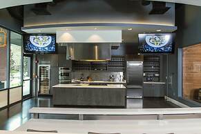 Epicurean Hotel, Autograph Collection