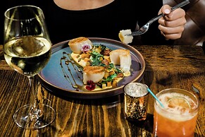 Epicurean Hotel, Autograph Collection