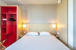 B&B HOTEL Lyon Aéroport St Quentin Fallavier