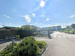 B&B HOTEL Lyon Aéroport St Quentin Fallavier