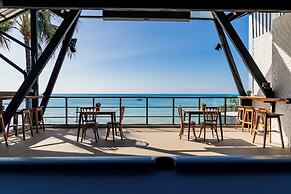 Malibu Beach Resort