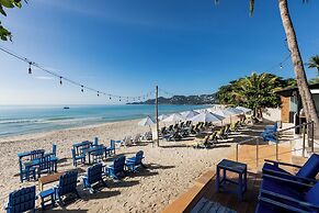 Malibu Beach Resort