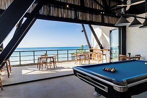 Malibu Beach Resort
