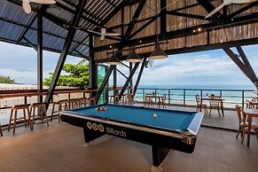 Malibu Beach Resort