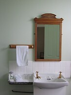 Murrell's Grand View House