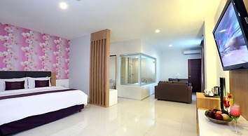 Lombok Plaza Hotel & Convention