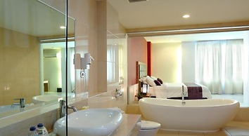 Lombok Plaza Hotel & Convention