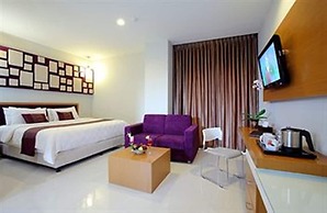 Lombok Plaza Hotel & Convention