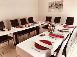 Jay and Bee Guest House