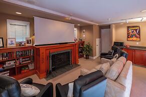 Cannon Beach Hotel Collection