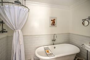 Cannon Beach Hotel Collection