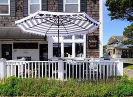 Cannon Beach Hotel Collection