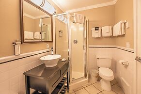 Cannon Beach Hotel Collection