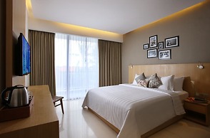 Ossotel Legian Bali