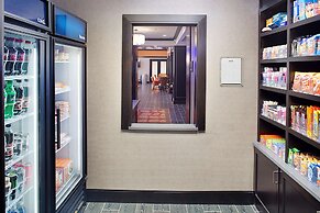 Hampton Inn & Suites Lansing West