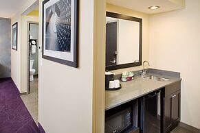 Hampton Inn & Suites Lansing West