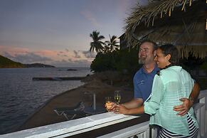 Lindbergh Bay Hotel and Villas