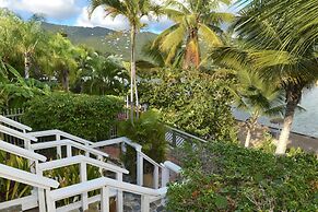 Lindbergh Bay Hotel and Villas