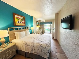 Lindbergh Bay Hotel and Villas