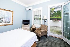 Harbour View Inn