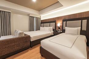 Widus Hotel Clark