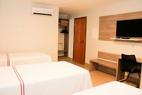 Hotel Rio Vermelho