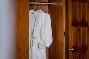 Beluga Boutique Hotel