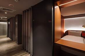 OLAH Poshtel - Taichung Station