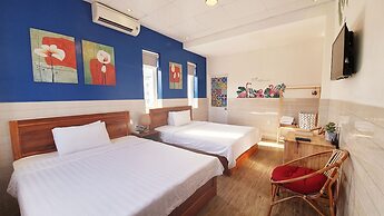 Lighthouse Boutique Hotel