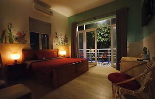 Lighthouse Boutique Hotel