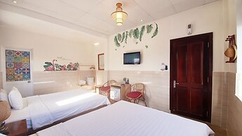 Lighthouse Boutique Hotel