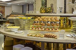 Holiday Beach Hotel Danang