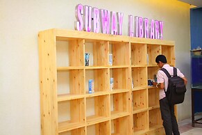 Holiday Beach Hotel Danang