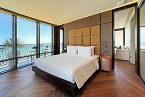Holiday Beach Hotel Danang