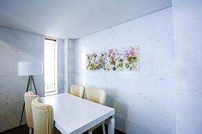 Holiday Beach Hotel Danang