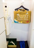 Holiday Beach Hotel Danang