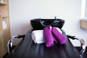 Holiday Beach Hotel Danang