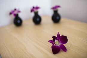 Holiday Beach Hotel Danang